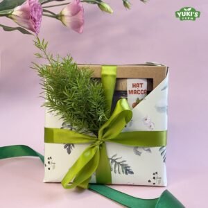 COMBO 4: Lọ Bánh Mix Hạt 150gr + Lọ Macca - YUKI'S FARM